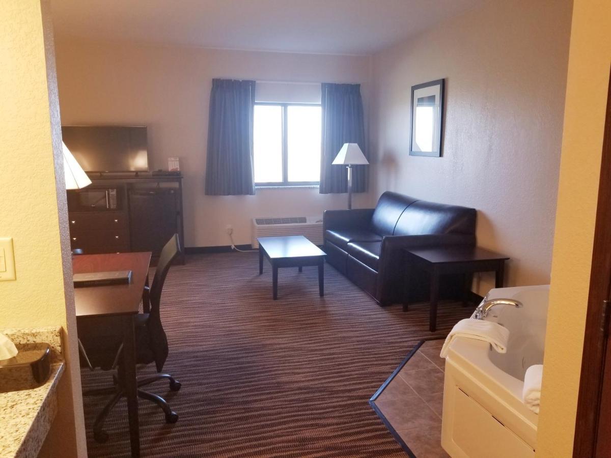 Cobblestone Inn & Suites Maryville Екстер'єр фото