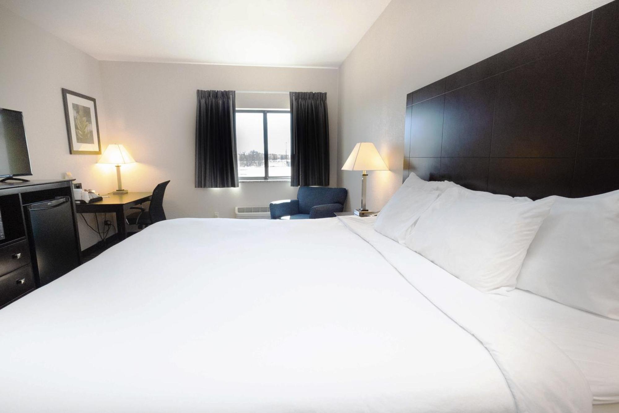 Cobblestone Inn & Suites Maryville Екстер'єр фото